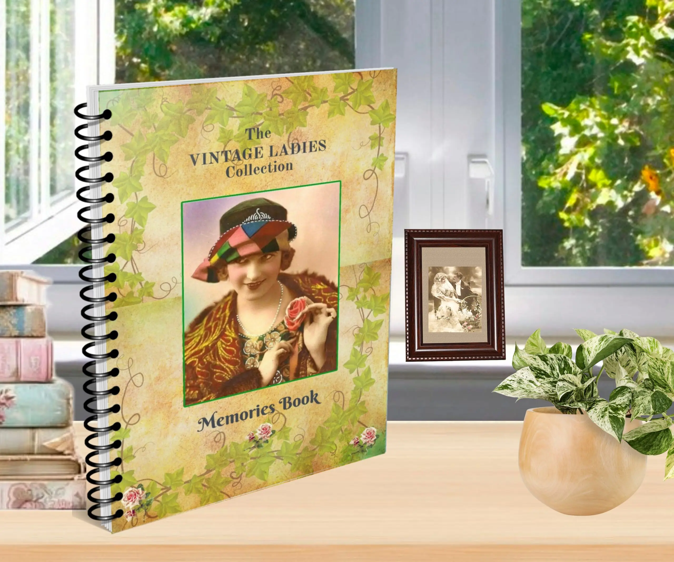 VINTAGE LADIES COLLECTION: MEMORIES BOOK