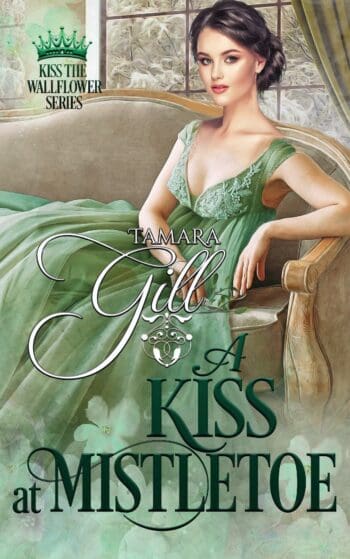 A Kiss at Mistletoe (Paperback 5X8)